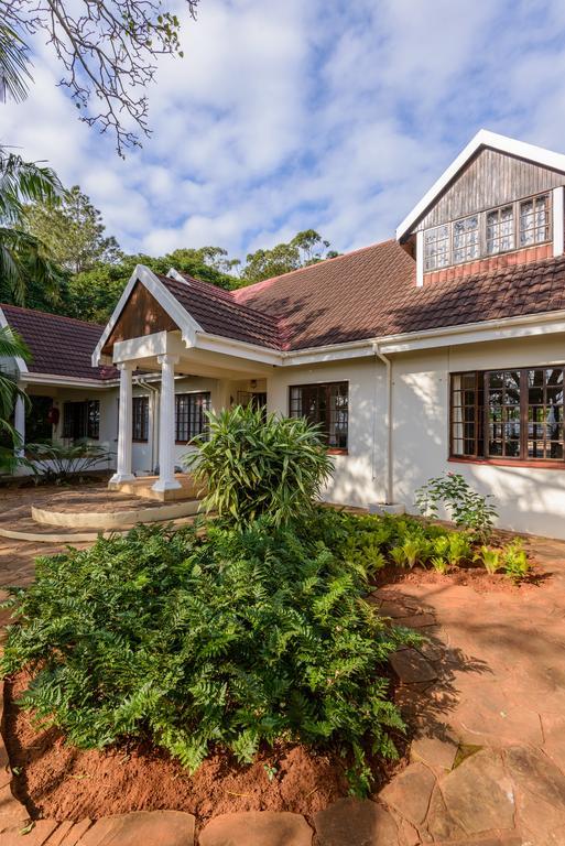 Zesty Guesthouse Port Edward Exterior photo